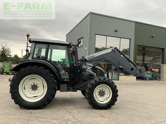Tractor agrícola - Valtra - n113 hi tech tractor (st23833)