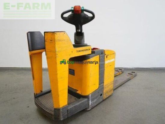 Elevadora - Jungheinrich - ere120