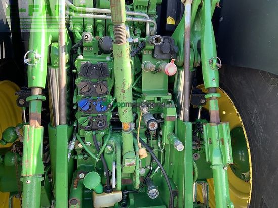 Tractor agrícola - John Deere - 6215r tractor (st24210)
