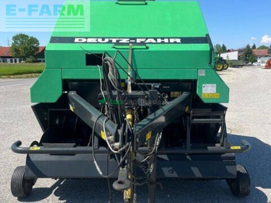 Empacadora gigant - Deutz-Fahr - mp 122