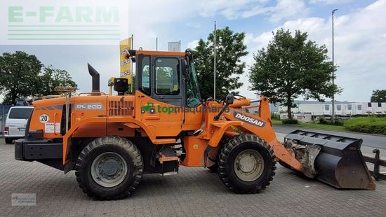 Minicargadora - Doosan - dl 200 mit waage