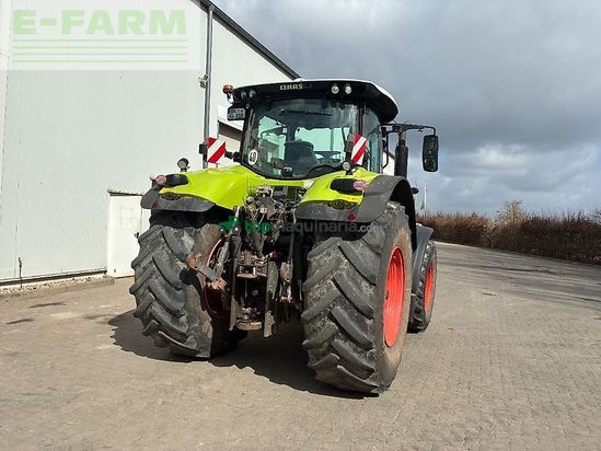 Tractor agrícola - Claas - axion 810 cmatic
