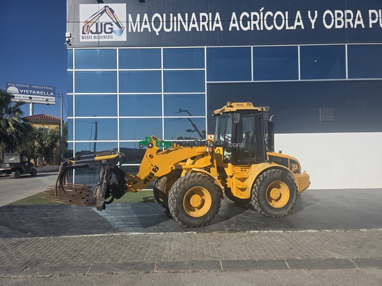 Pala cargadora - JCB 411 B