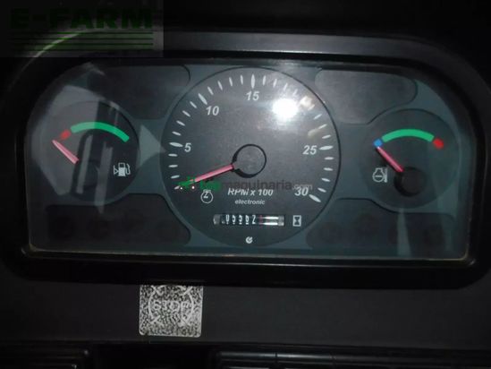 Telescopica - New Holland - lm732 mit schaufel und gabel