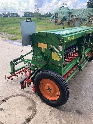 Sembradora - Hassia - euro 300/29