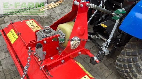 Tractor agrícola - New Holland - Boomer 25