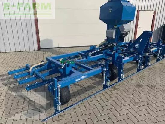 Combinado de siembra -  - wiesenstriegel 6m mit nachsaatgerät
