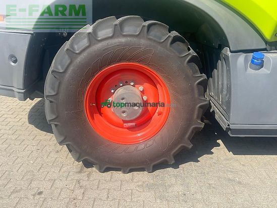 Cosechadora de Cereal - Claas - jaguar 940 orbis 600 pu300