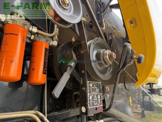 Cosechadora de Cereal - New Holland - cx 8070