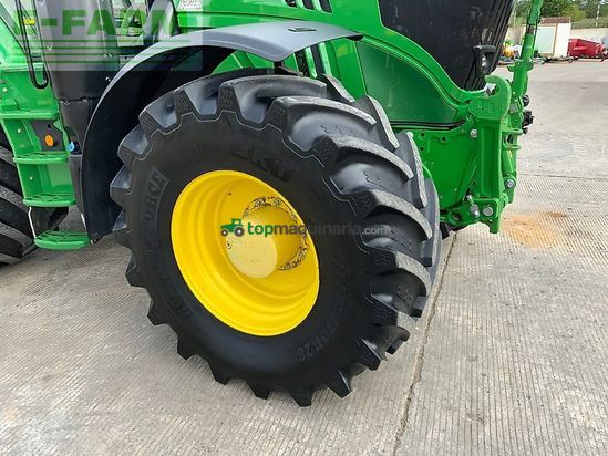 Tractor agrícola - John Deere - 6215r premium edition tractor (st26613)