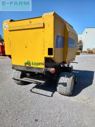 Empacadora gigant - New Holland - br 7060
