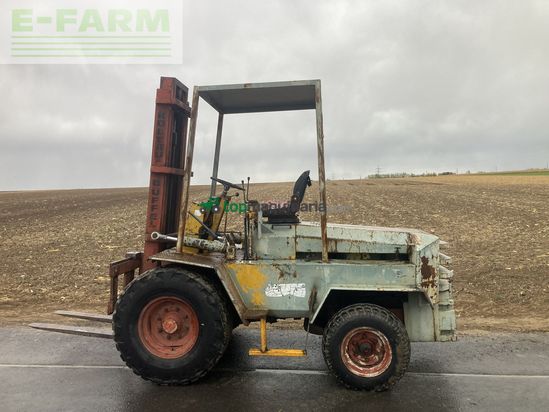 Elevadora -  - geländestapler