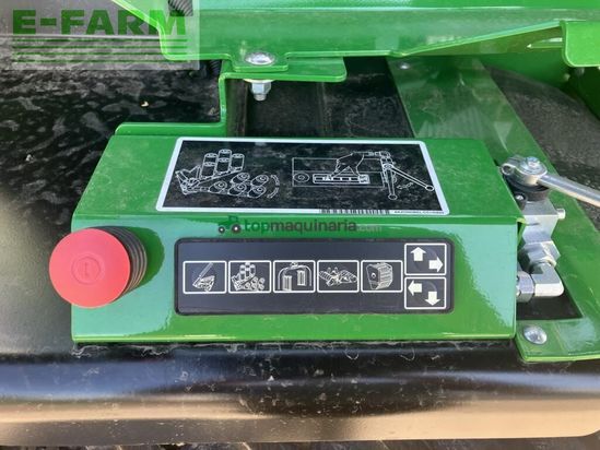 Empacadora gigant - John Deere - festkammer-kombipresse c441r