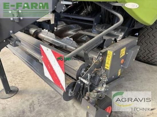 Empacadora gigant - Claas - quadrant 5300 fc t