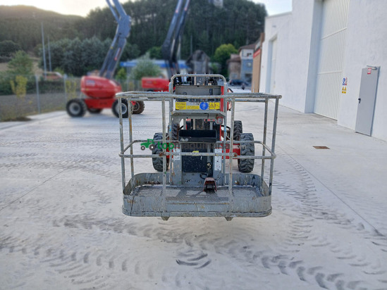 Brazo MANITOU MAN GO 12