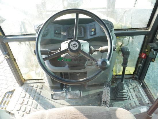 Retroexcavadora -  New Holland LB 95 B