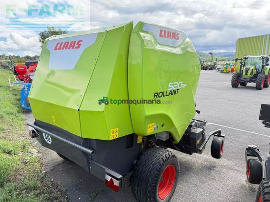 Empacadora gigant - Claas - rollant 520 rf