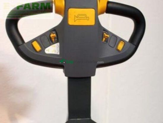 Elevadora - Combilift - cs2350