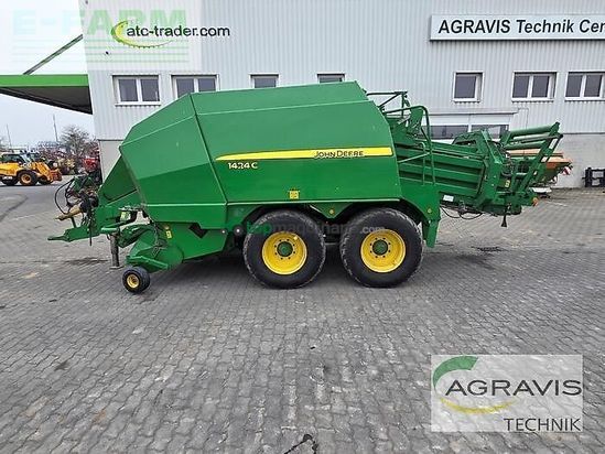 Empacadora gigant - John Deere - 1424c