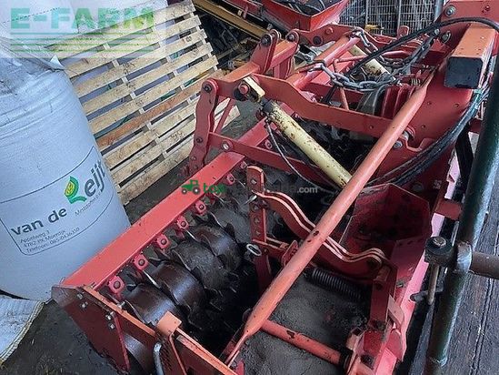 Grada rotativa - Lely - rottera 35-302 en packkerrol en hydraulische hef