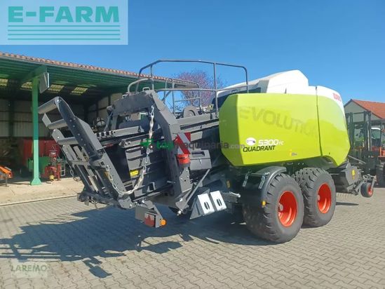 Empacadora gigant - Claas - quadrant 5300 fc evolution