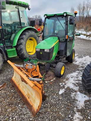 Tractor agrícola - John Deere - 1026r