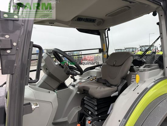 Tractor agrícola - Claas - nexos 240 l comfort