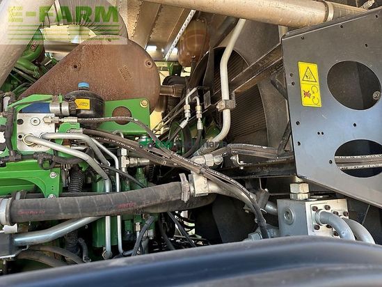 Cosechadora de Cereal - John Deere - 8600
