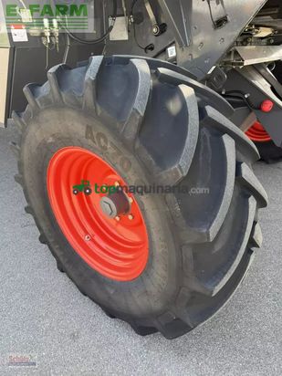 Cosechadora de Cereal - Claas - tucano 430 3d obenentleerung v560 top