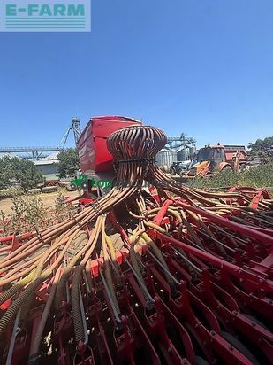 Sembradora - Pöttinger - terrasem c6 artis