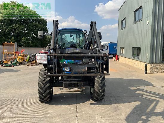Tractor agrícola - New Holland - t5.105 tractor (st26857)