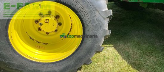 Cosechadora de Cereal - John Deere - 7700