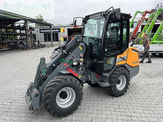 Minicargadora - Giant - g 2700hd+ mit kabine & weidemann hv