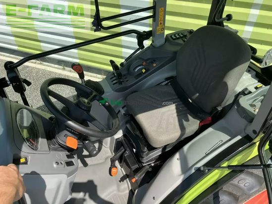 Tractor agrícola - Claas - nexos 220 s