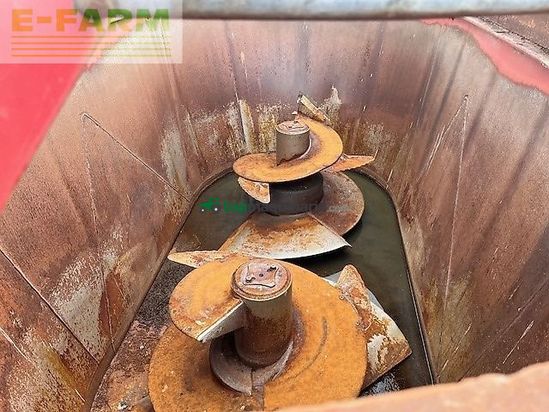 Remolqu esparcidor - Trioliet - solomix 1200