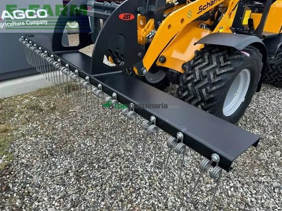 Minicargadora - JST - 2.5 mtr gårdspladsrive