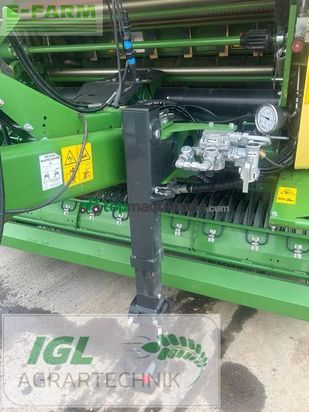 Empacadora gigant - Krone - comprima cv 150 xc x-treme