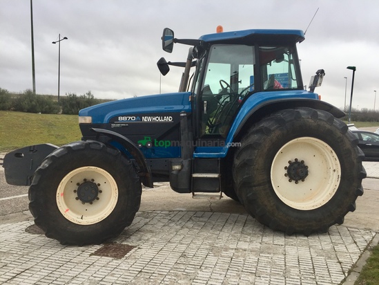 Tractor agrícola - New Holland - 8870