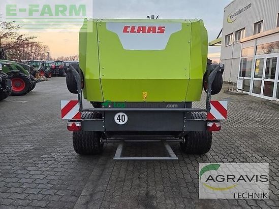 Empacadora gigant - Claas - rollant 520 rc