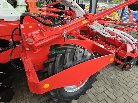 Sembradora directa - Pöttinger - terrasem 3000 dz