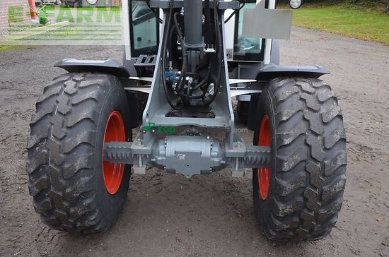 Minicargadora - Claas - torion 535