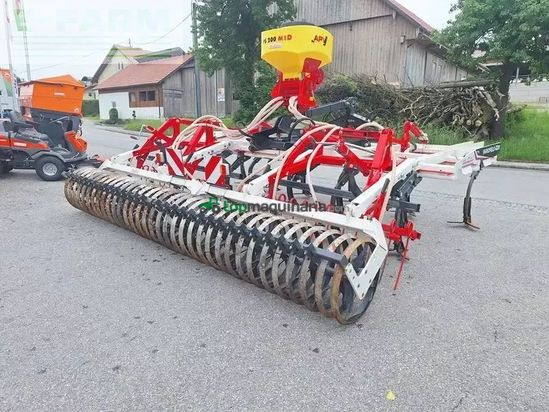 Cultivador -  - dickson variofield 4200 grubber