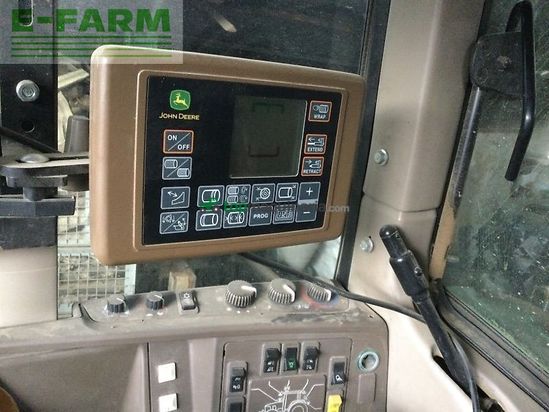 Empacadora gigant - John Deere - v451m