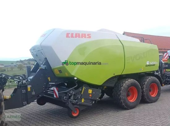 Empacadora gigant - Claas - quadrant 5200 evolution
