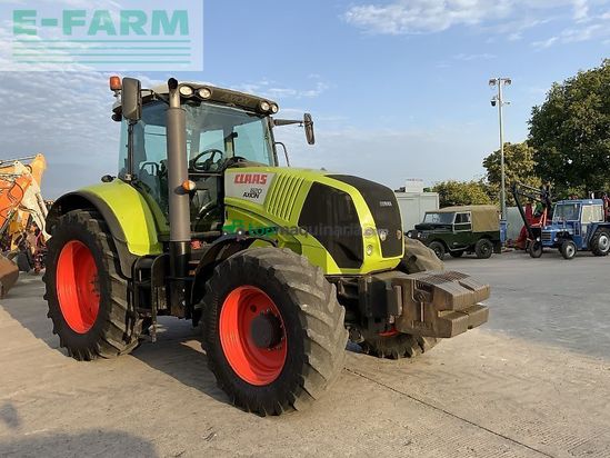 Tractor agrícola - Claas - 820 axion tractor (st23326)