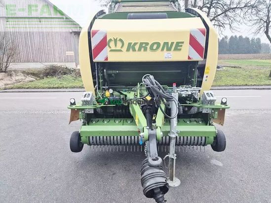 Empacadora gigant - Krone - fortima v 1800 mc isobus rundballenpresse