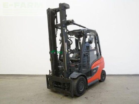 Elevadora - Linde - h 30 t 1202