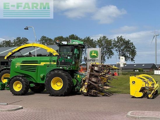 Cosechadora de Cereal - John Deere - 7350i hakselaar