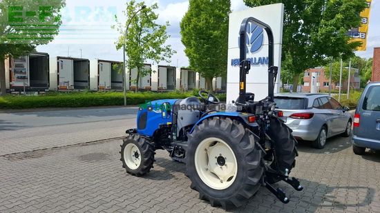 Tractor agrícola - New Holland - boomer 35 hydrostat