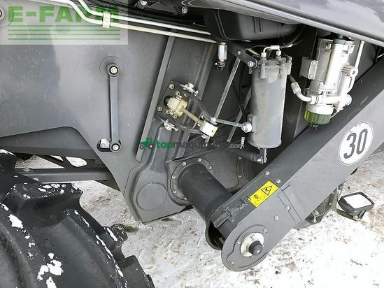 Cosechadora de Cereal - Claas - lexion 6800 + v770